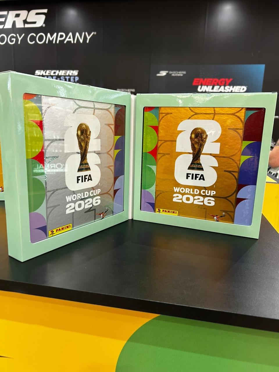 Box Premium "We Are 26" - Album capa Ouro + Album capa Prata + 40 ENVELOPES + Box colecionador + Embalagem Temática especial "We are 26"